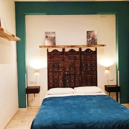 Lanzies Guesthouse روما المظهر الخارجي الصورة