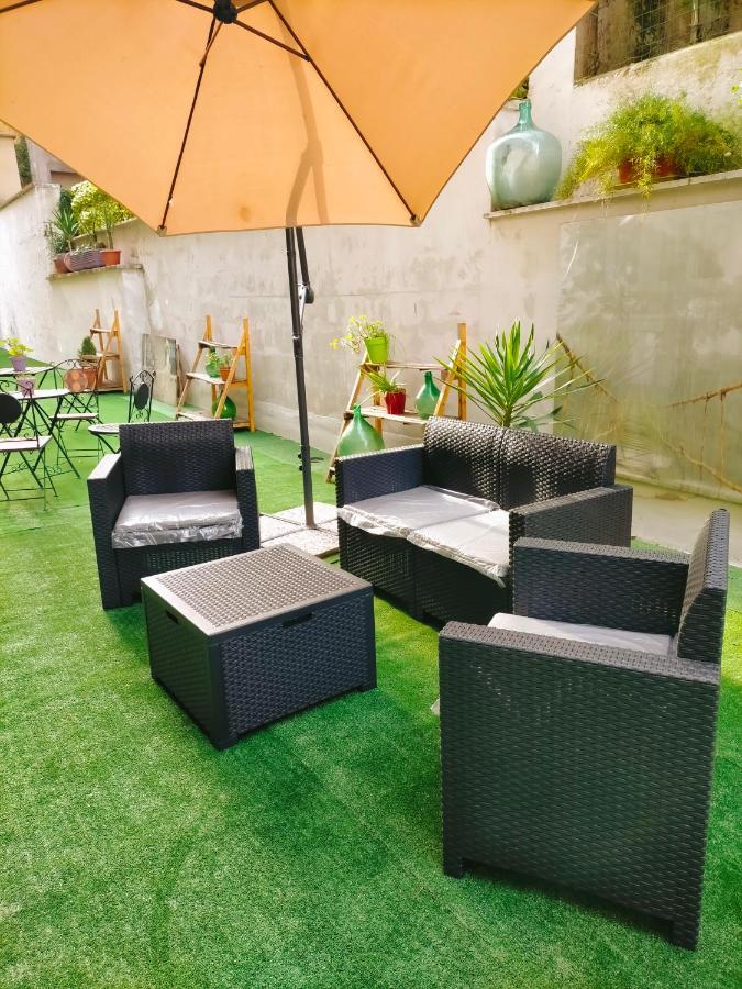 Lanzies Guesthouse روما المظهر الخارجي الصورة