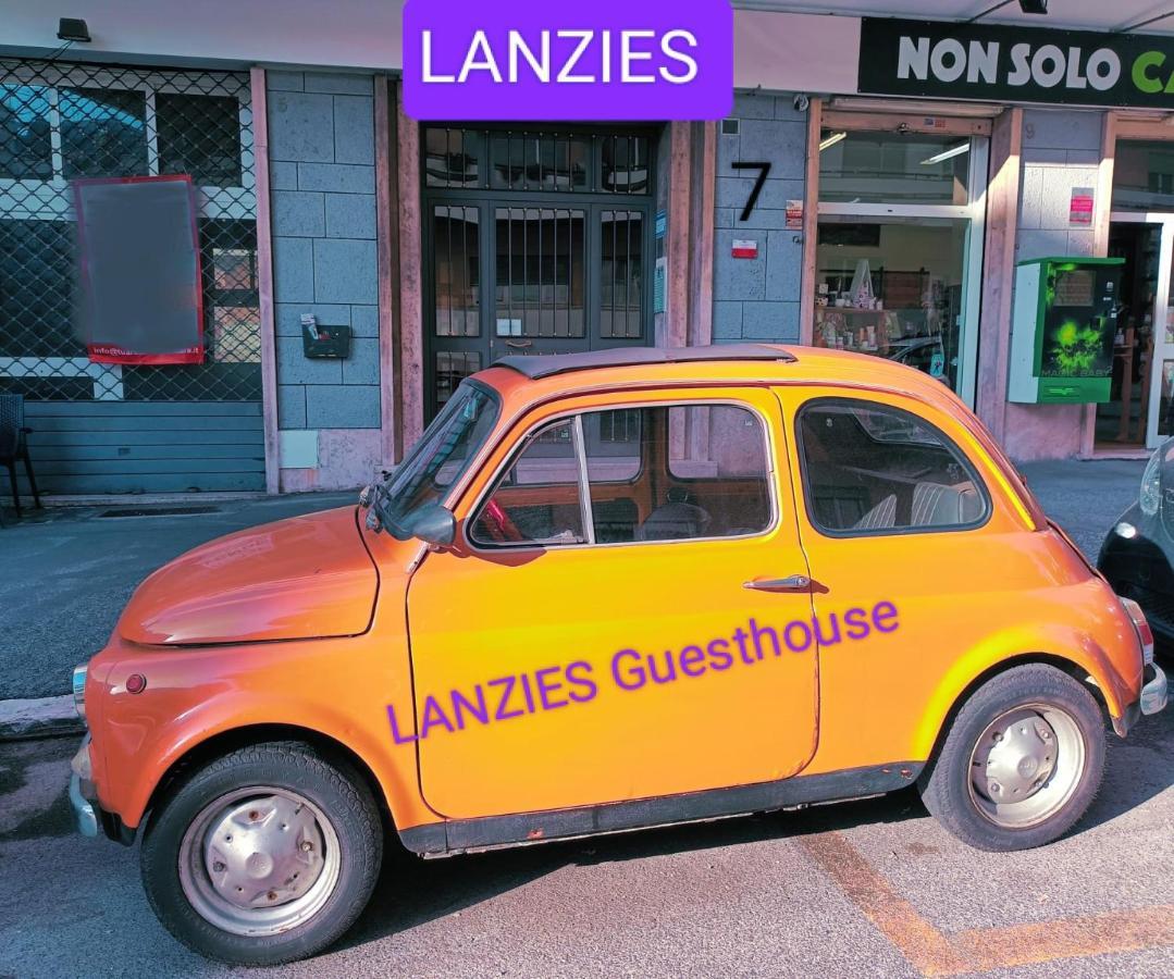 Lanzies Guesthouse روما المظهر الخارجي الصورة